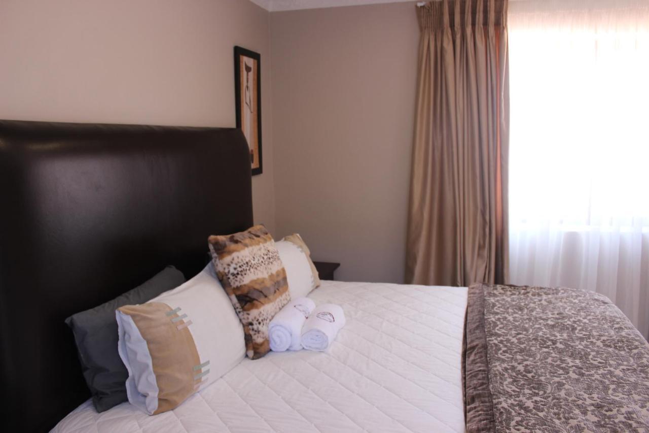 בלומפונטייין On Hill Lodge מראה חיצוני תמונה